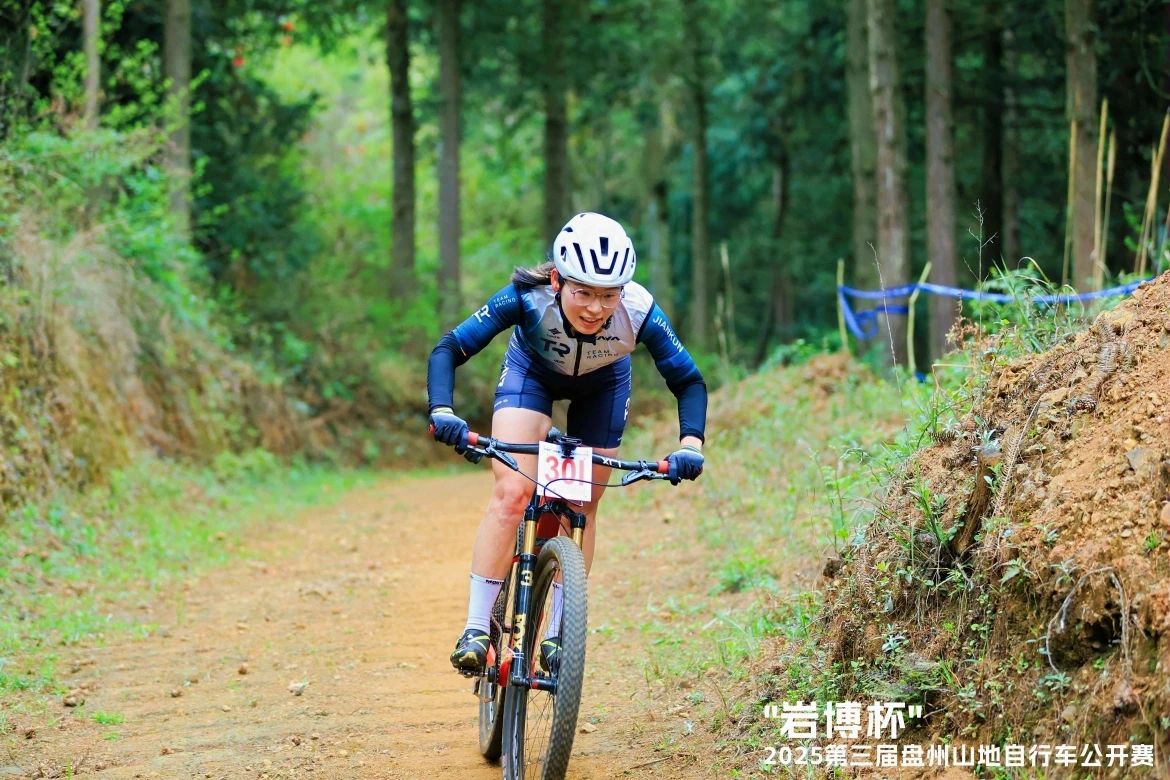 JAVA-JIANKUN車隊戰(zhàn)報｜多線作戰(zhàn)，宋寒冰豪奪雙冠