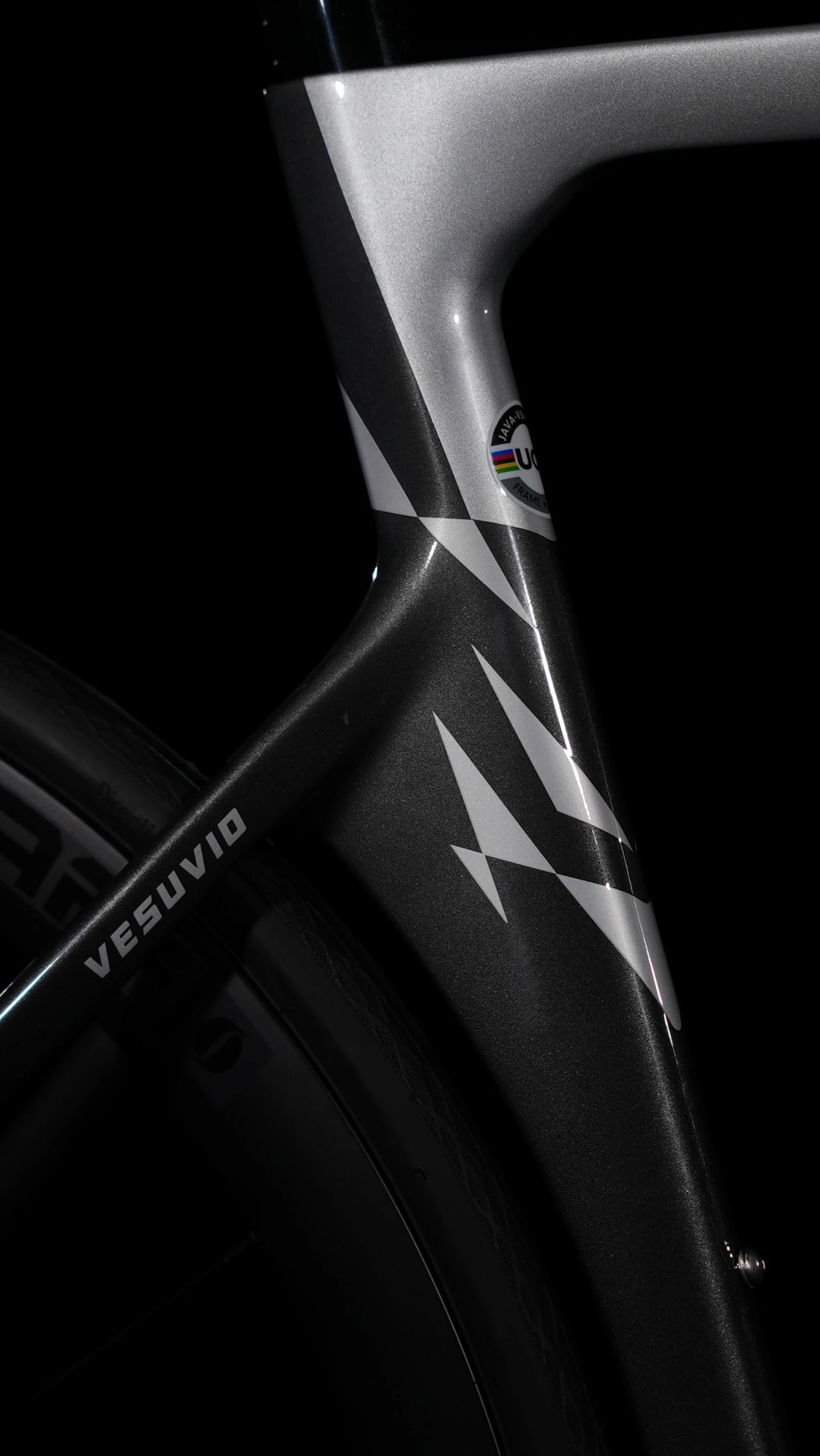 VESUVIO-鋁輪電變版